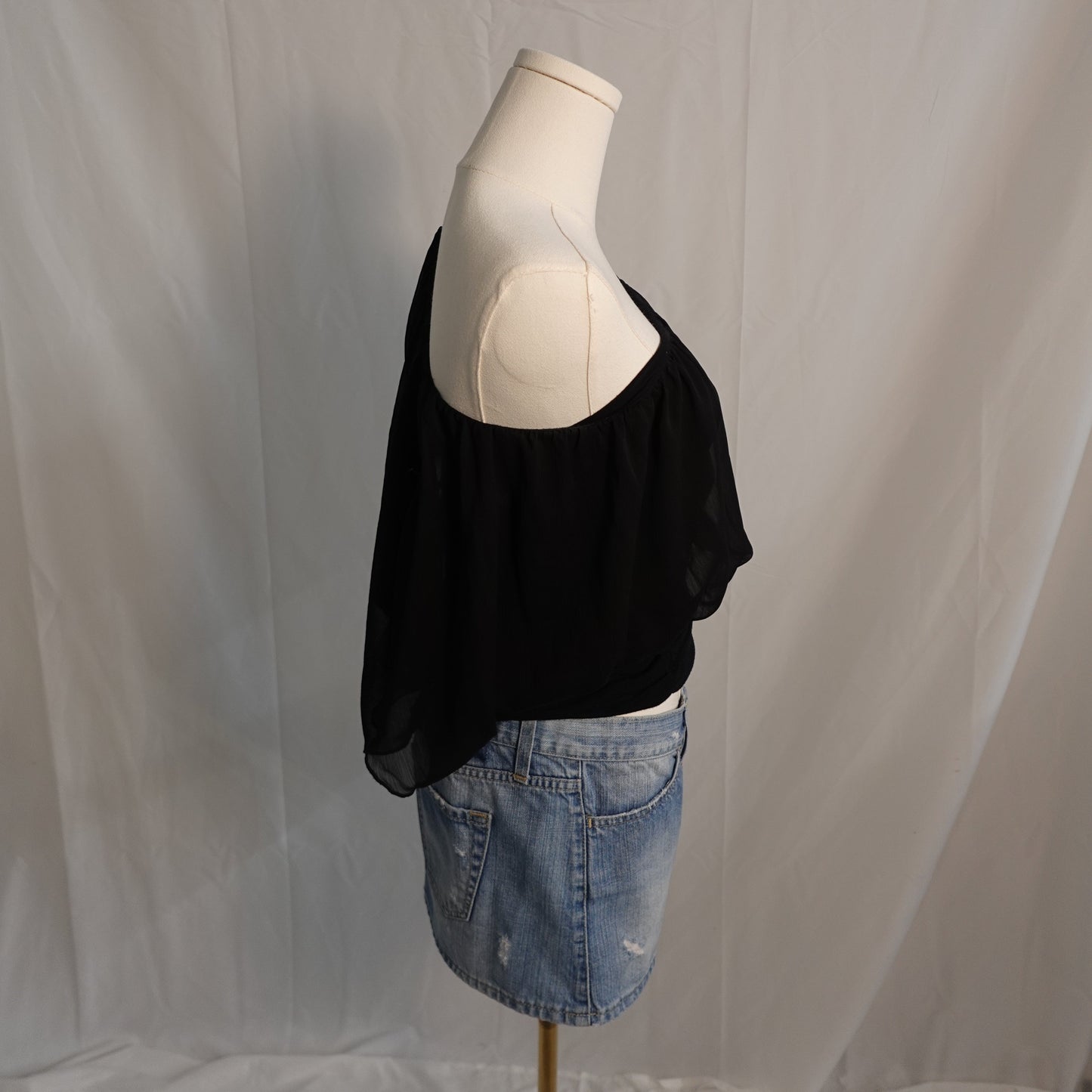 Black Off-the-shoulder Top