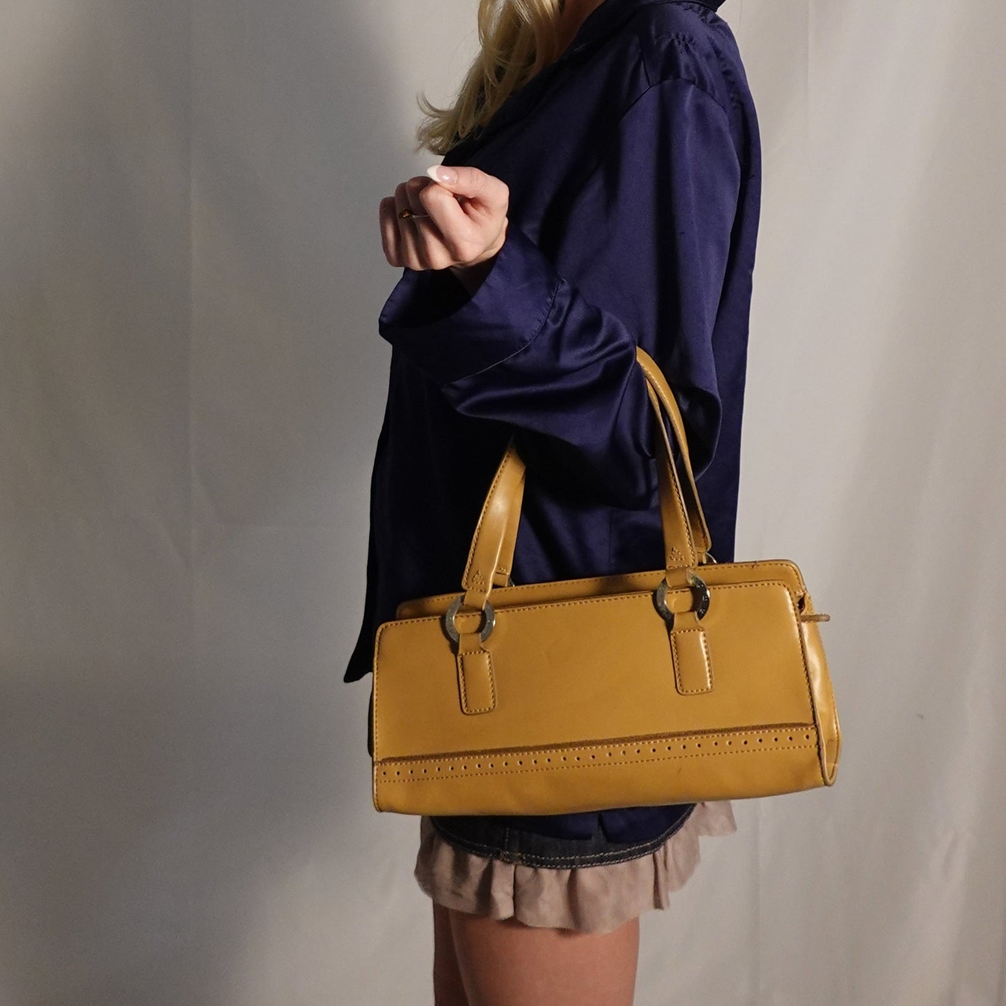 Tommy Hilfiger Tan Purse