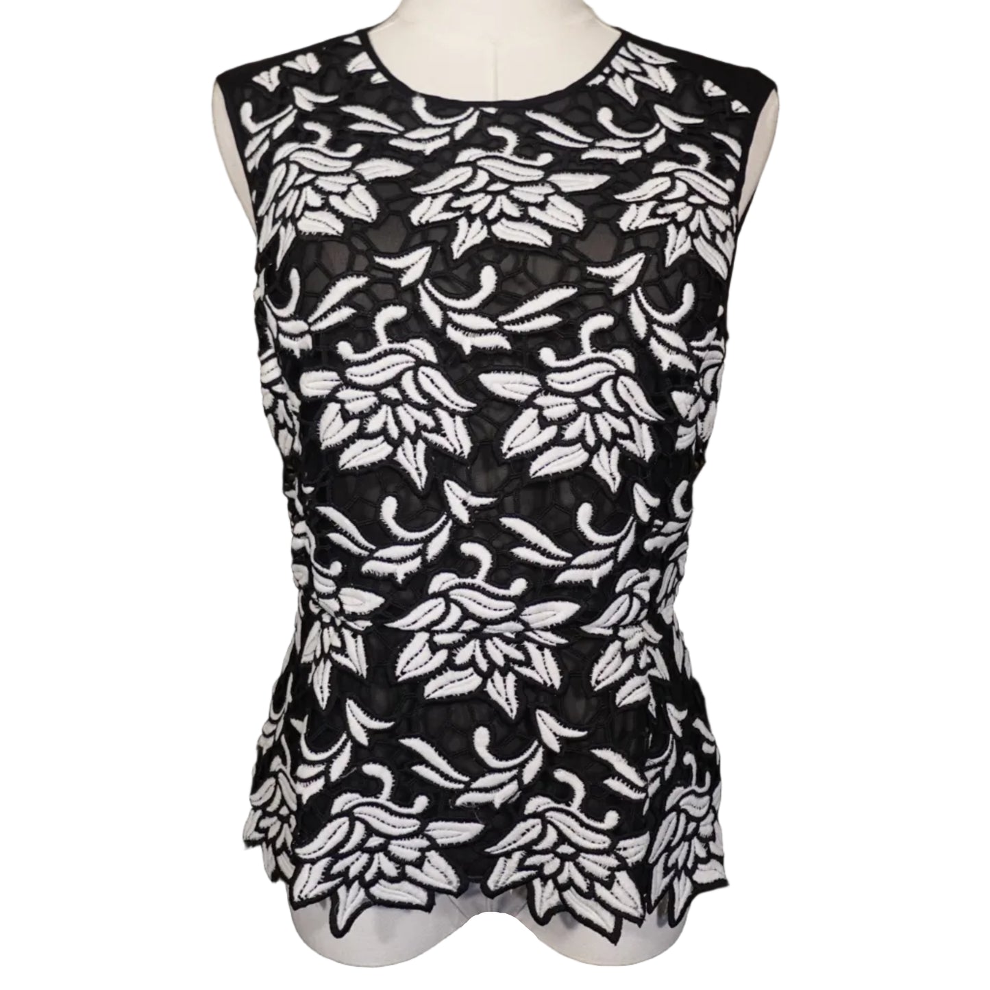 BCBGMAXAZRIA Black & Ivory Lace Peplum Top (S)