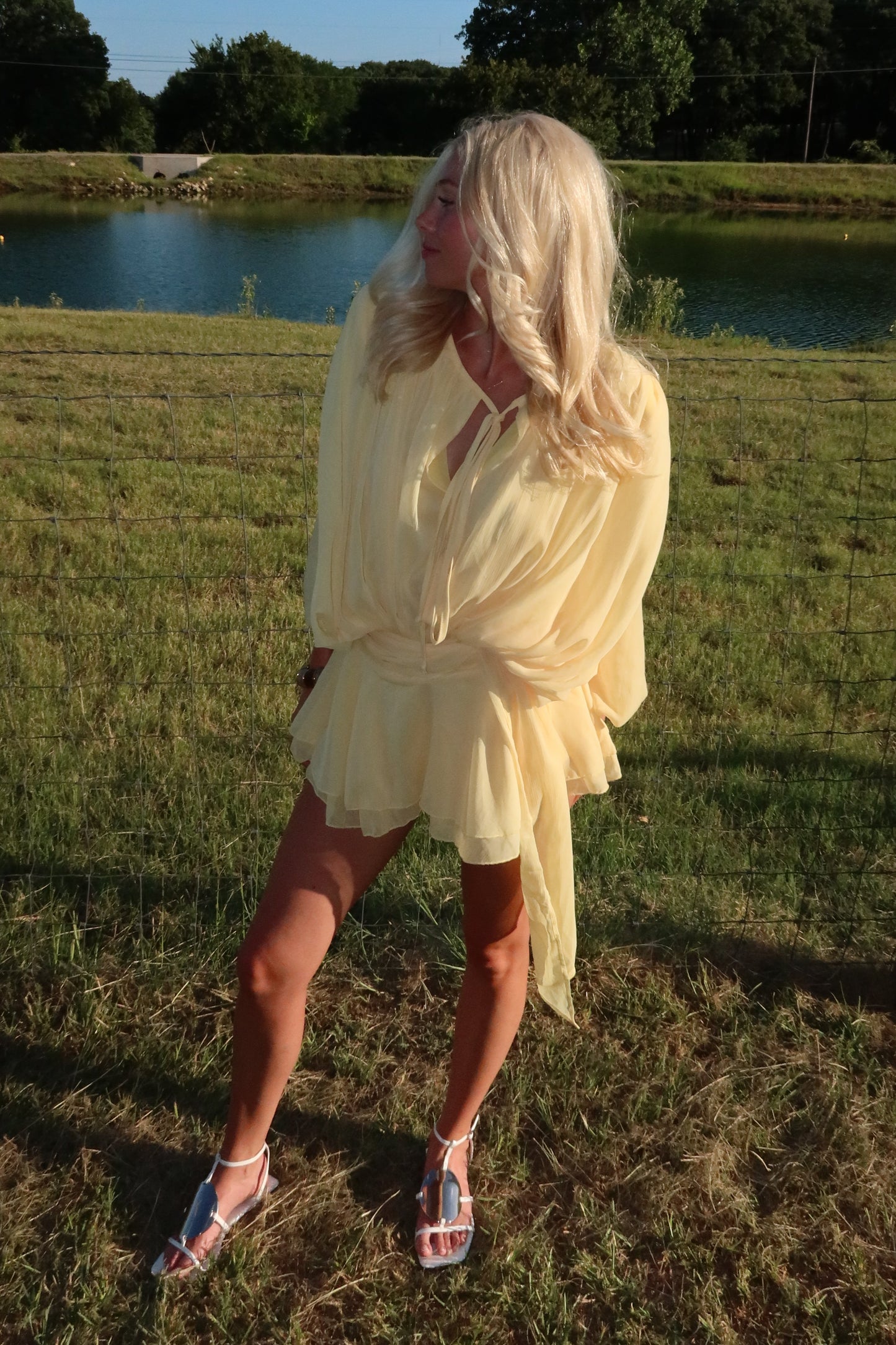 Crinkle Chiffon Shoulder Pad Ruffle Mini Dress