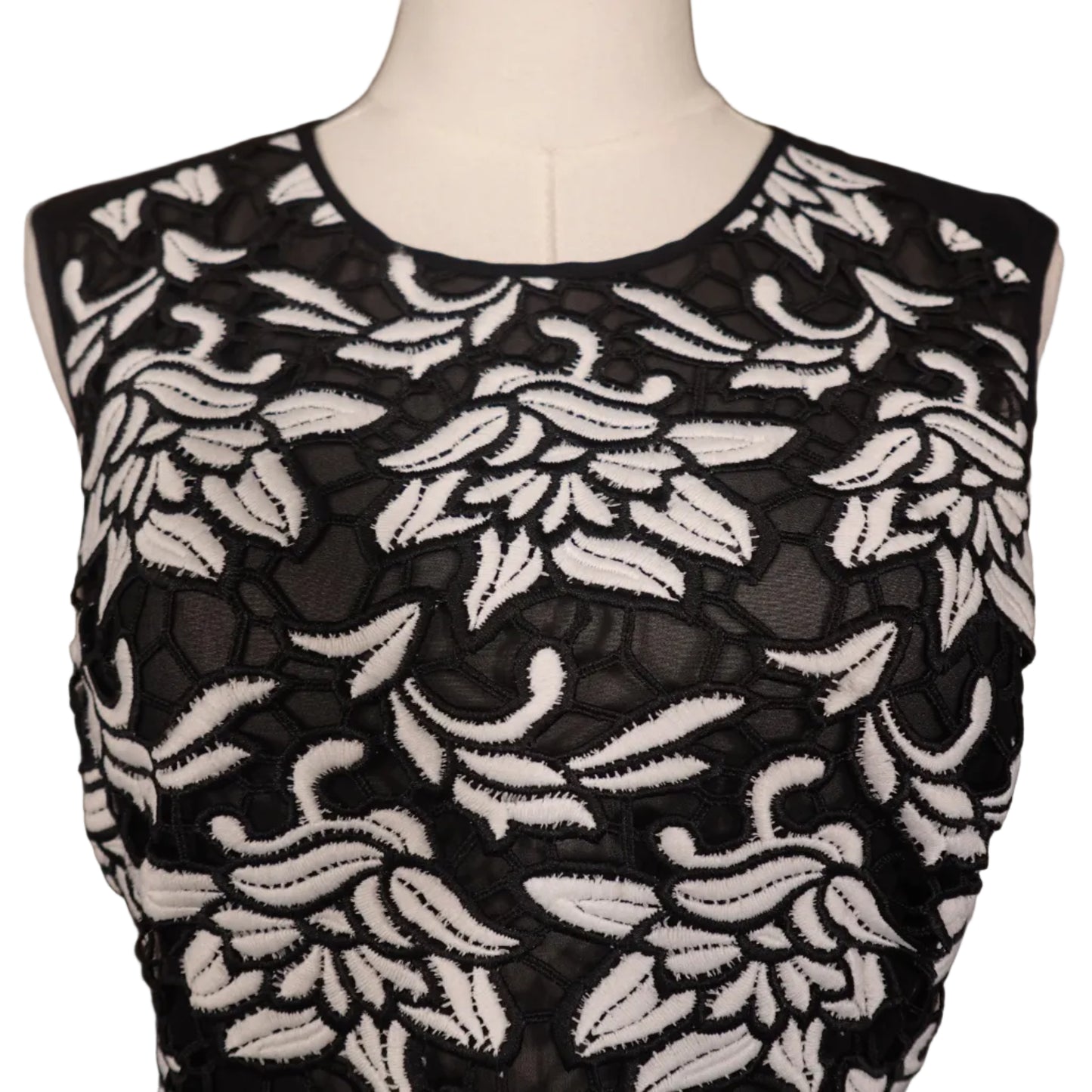BCBGMAXAZRIA Black & Ivory Lace Peplum Top (S)