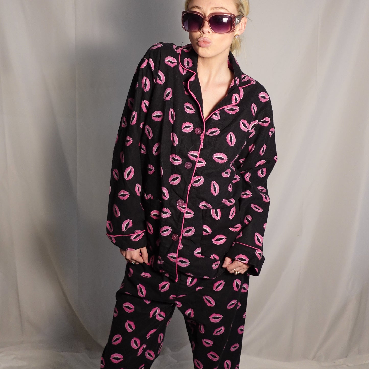 Star&Skye Pink Lips Pajama Set