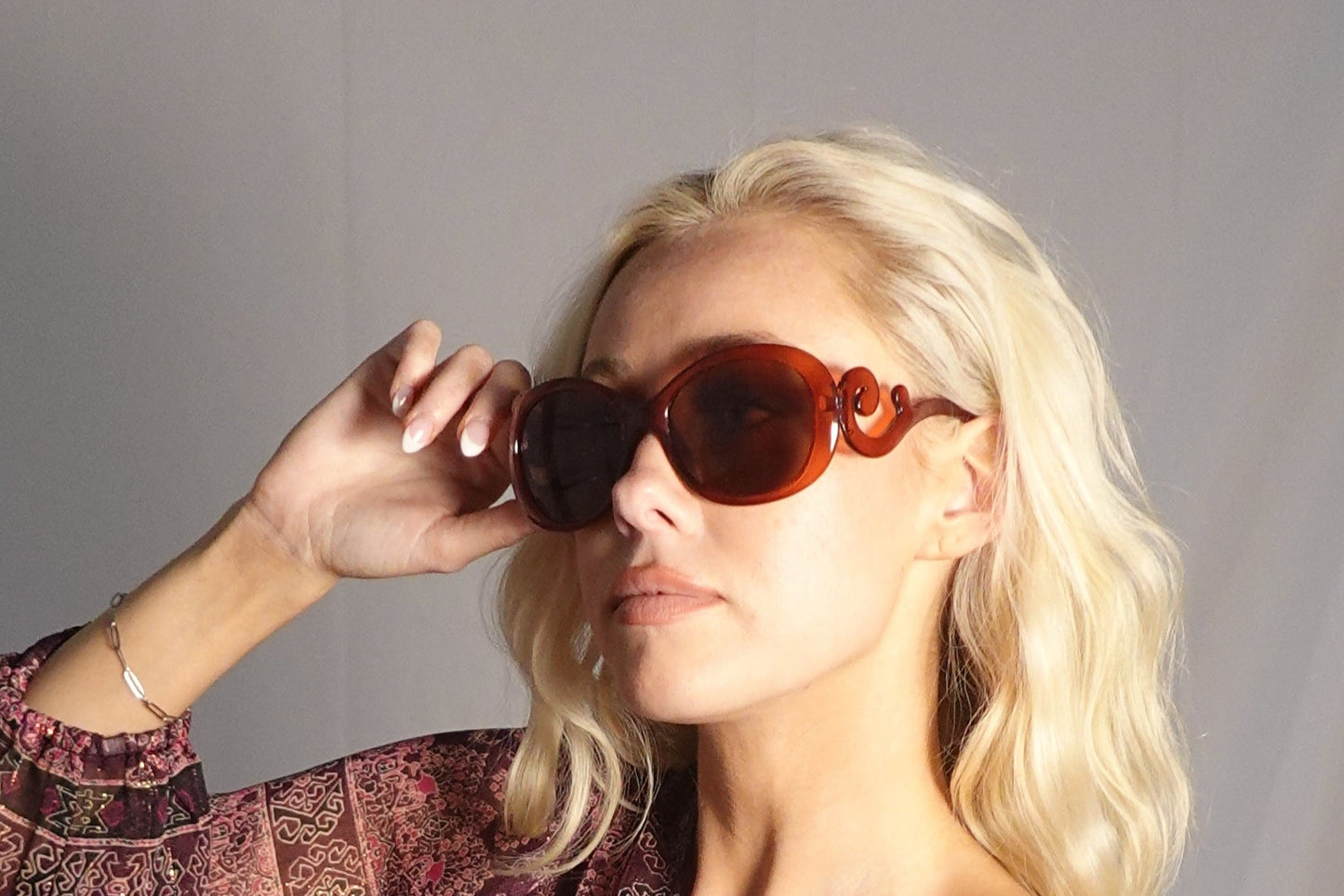 Vintage 1980s Swirl Brown Sunglasses