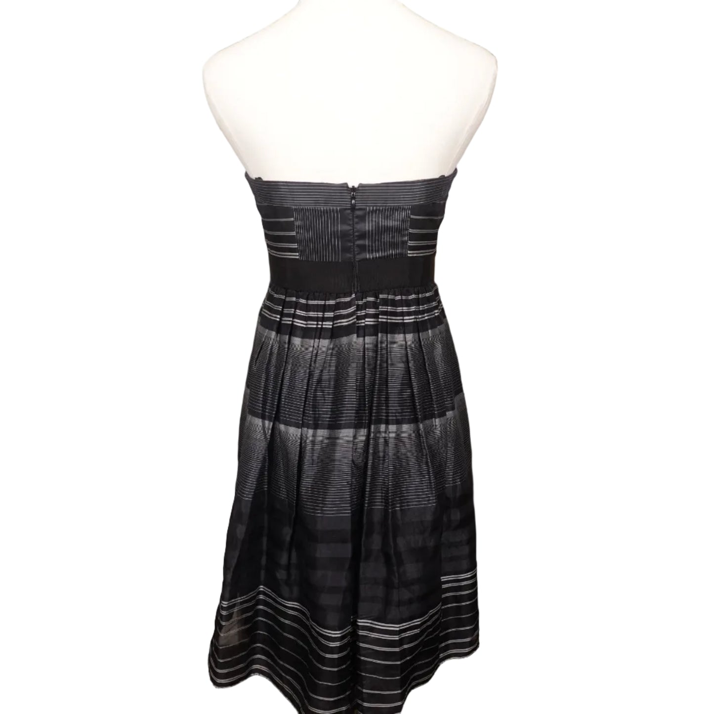 BCBGMAXAZRIA Vintage Black and White Strapless Mini A-Line Dress (Size 2)