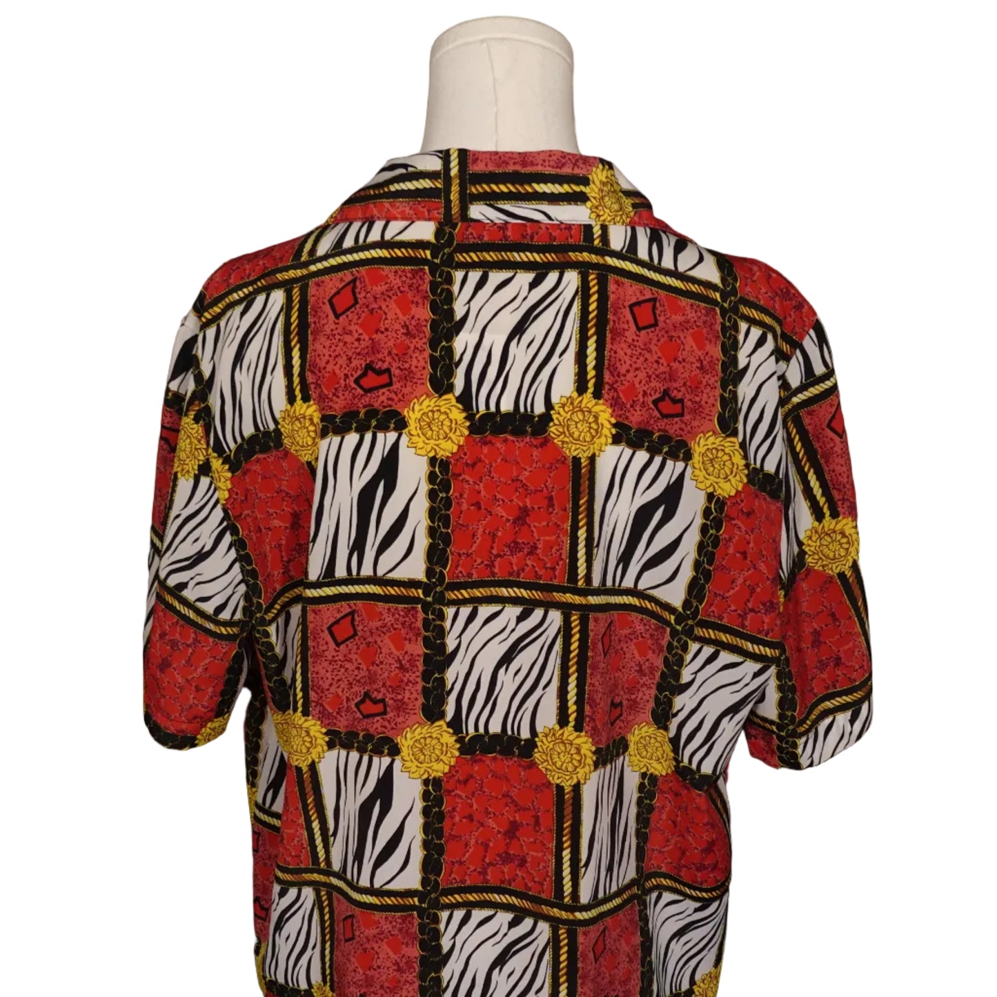 The Wild Diva Button-Up Blouse-M