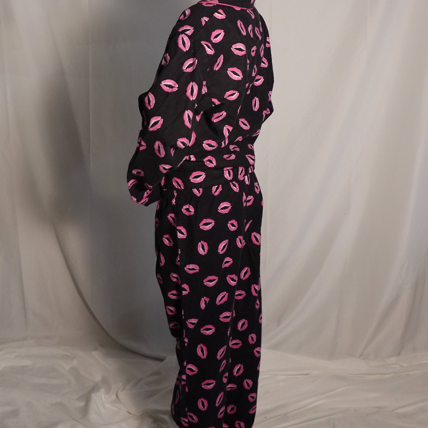 Star&Skye Pink Lips Pajama Set