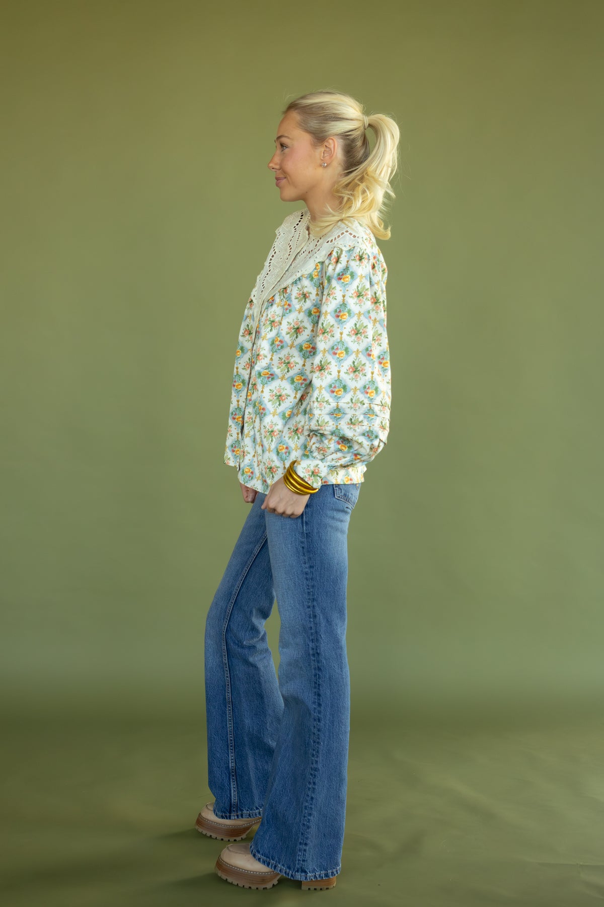 Eyelet Collar Floral Blouse